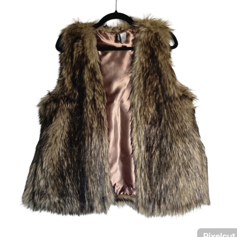 H&M Faux Fur Vest in Brown and Cream